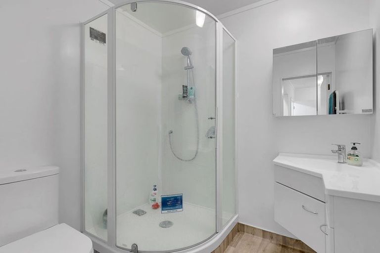 Photo of property in 10 The Mainsail, Whitby, Porirua, 5024