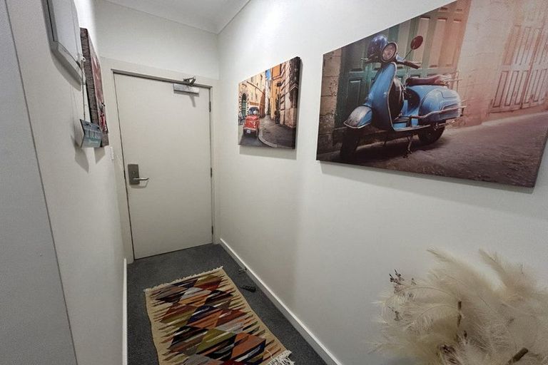 Photo of property in Mclean Towers, 1a/3 Shakespeare Road, Napier South, Napier, 4110