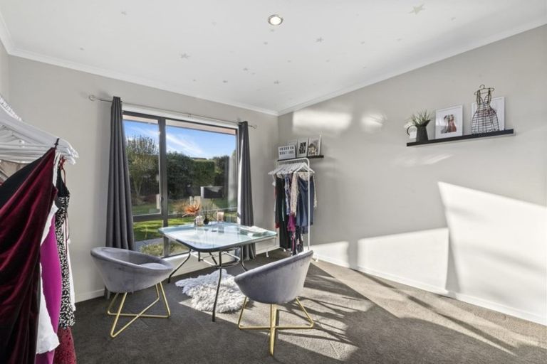 Photo of property in 12 Frame Crescent, Rolleston, 7614