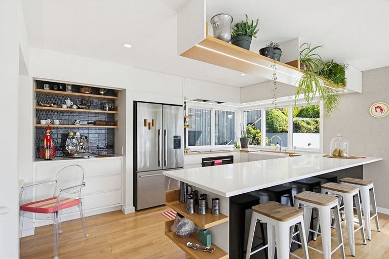 Photo of property in 20 Roscoe Terrace, Wadestown, Wellington, 6012