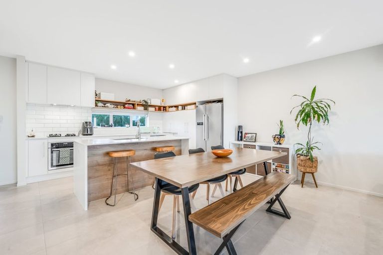 Photo of property in 22 Brookview Drive, Flat Bush, Auckland, 2019