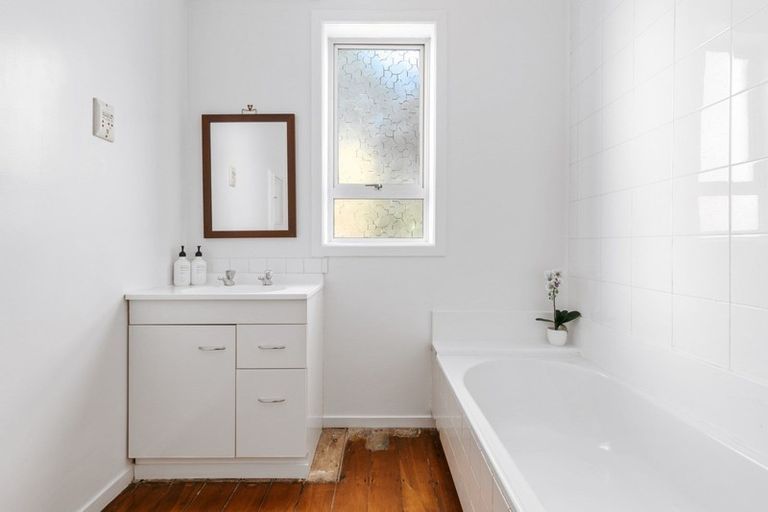 Photo of property in 48b Campbell Road, Mount Maunganui, 3116