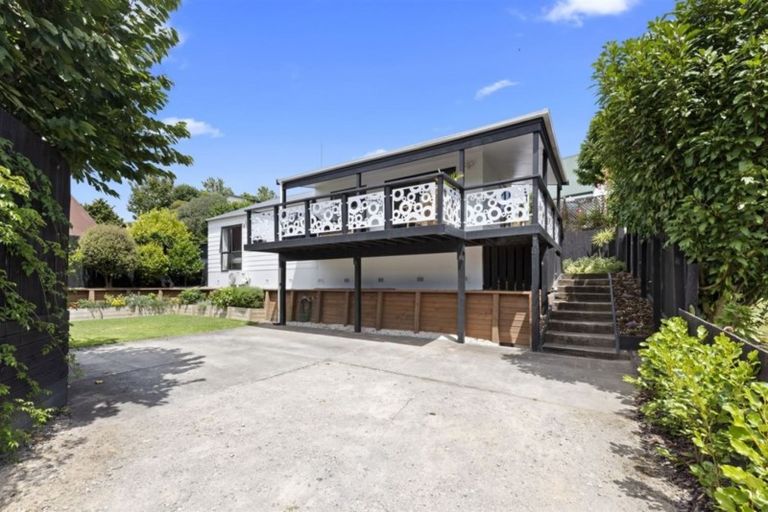 Photo of property in 46a Kaitemako Road, Welcome Bay, Tauranga, 3112