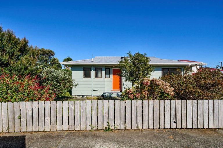 Photo of property in 126a Waiwhetu Road, Waterloo, Lower Hutt, 5011