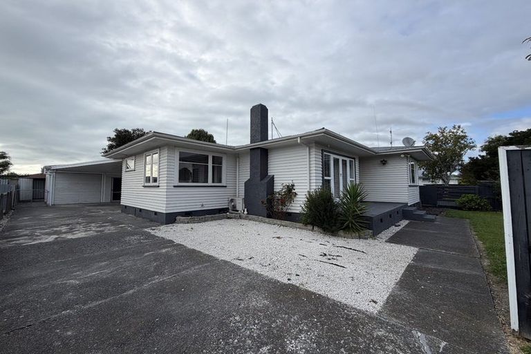 Photo of property in 42 Oldham Avenue, Onekawa, Napier, 4110