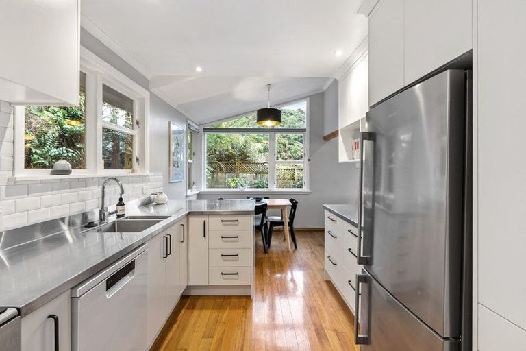 Photo of property in 26a Kenya Street, Ngaio, Wellington, 6035