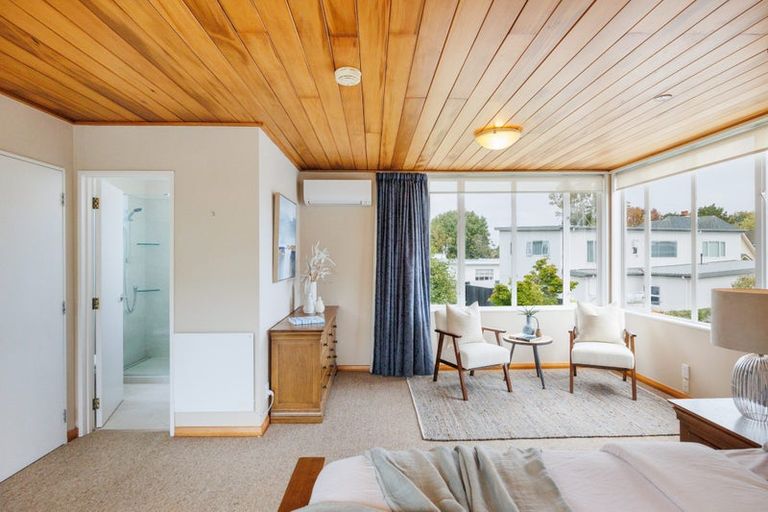 Photo of property in 221b Victoria Avenue, Hokowhitu, Palmerston North, 4410