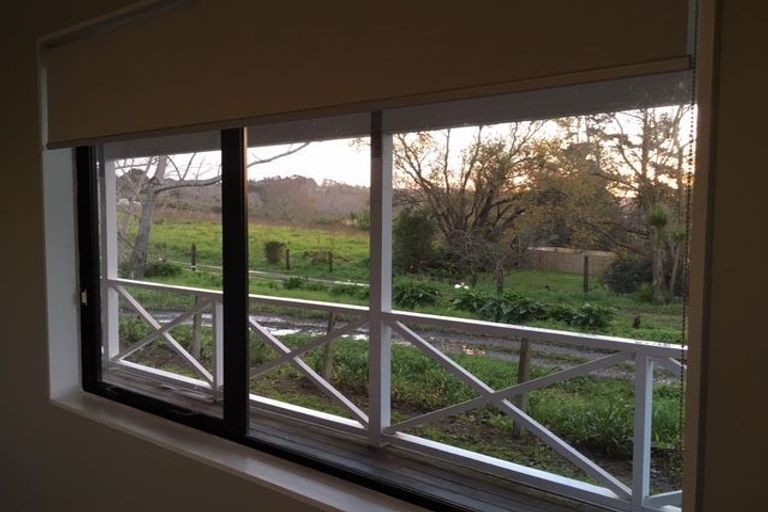 Photo of property in 240 Henderson Valley Road, Henderson, Auckland, 0612