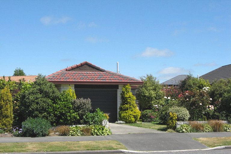 Photo of property in 69 Donnington Street, Parklands, Christchurch, 8083