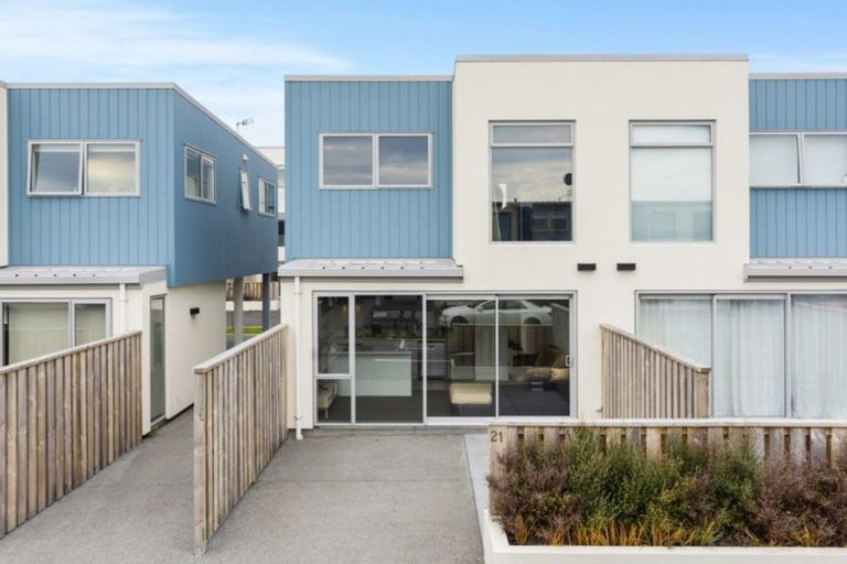 Photo of property in 21/31 Reynolds Place, Papamoa Beach, Papamoa, 3118