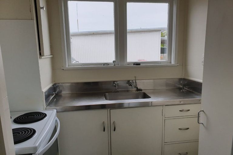 Photo of property in 1/1305 Cardiff Place, Mayfair, Hastings, 4122