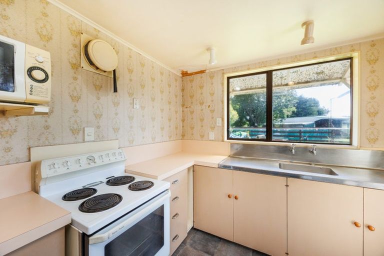 Photo of property in 122 Kawakawa Road, Feilding, 4775