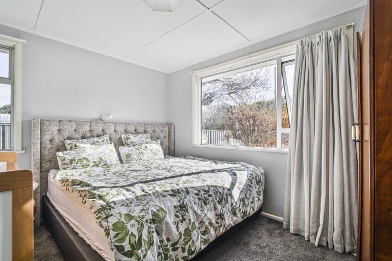 Photo of property in 26 Ferry Road, Clive, 4102