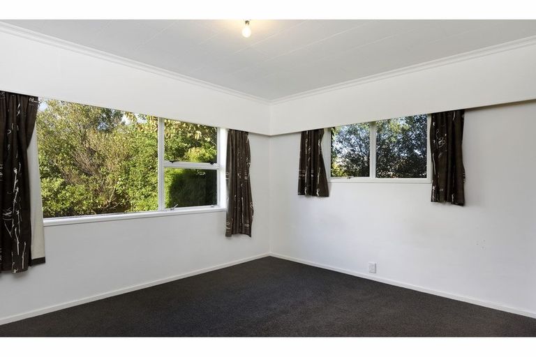 Photo of property in 16 Kipling Crescent, Stoke, Nelson, 7011