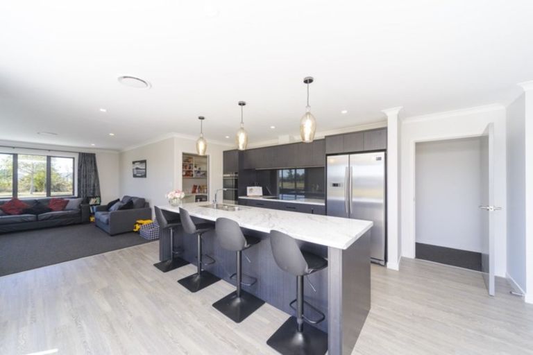 Photo of property in 7 Hartwell Drive, Kelvin Grove, Palmerston North, 4470