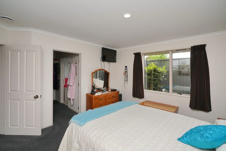 Photo of property in 10 Wedmore Close, Burwood, Christchurch, 8083