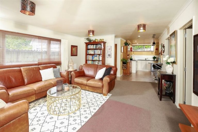 Photo of property in 112 Karaka Road, Thames, 3500