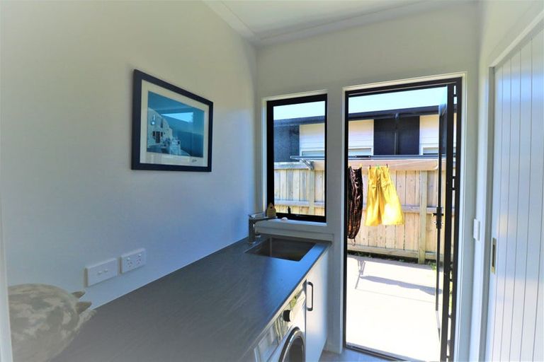 Photo of property in 70 Leeward Drive, Whitianga, 3510
