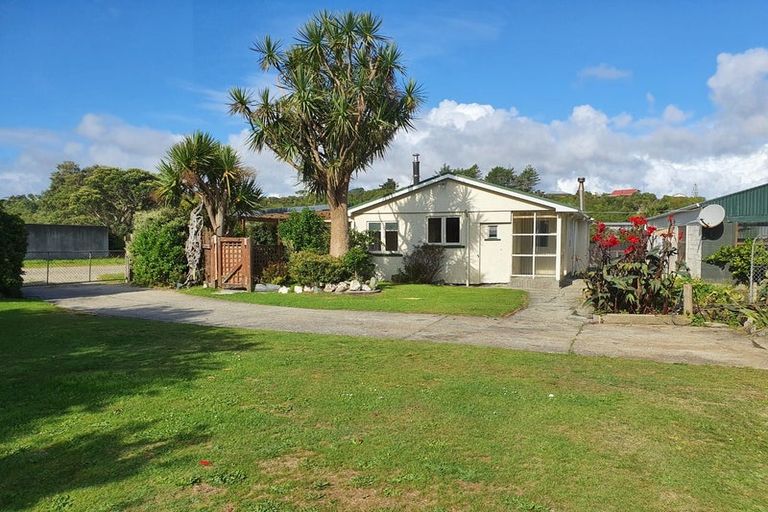 Photo of property in 243 Revell Street, Hokitika, 7810