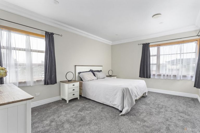 Photo of property in 19 Barker Street, Geraldine, 7930