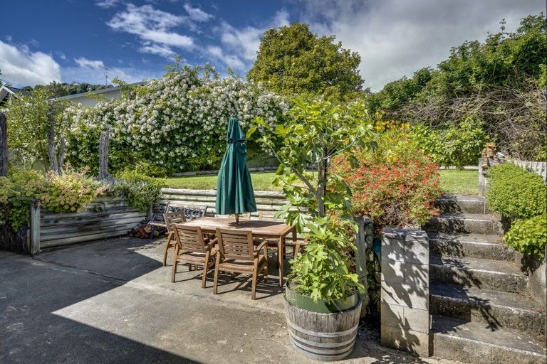Photo of property in 4 Ritchie Place, Havelock North, 4130