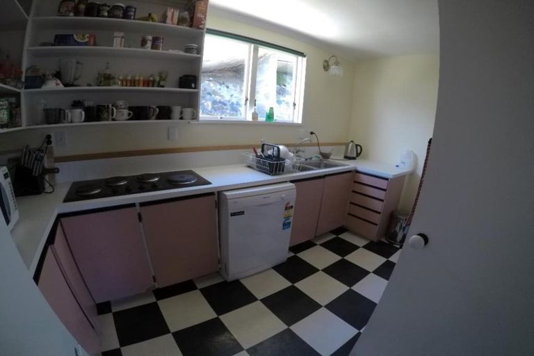 Photo of property in 43 Harbour View Road, Northland, Wellington, 6012