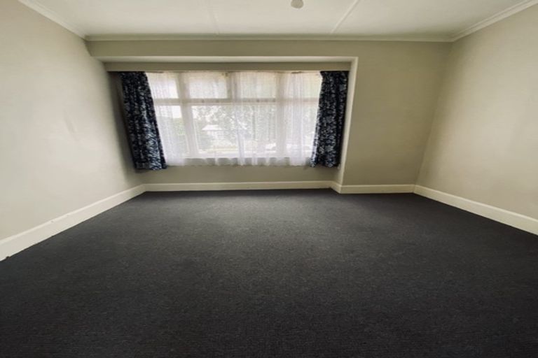 Photo of property in 68 Chelwood Street, Takaro, Palmerston North, 4412