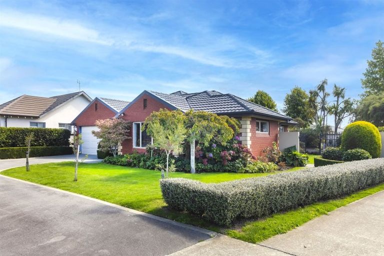 Photo of property in 2 Saracen Avenue, Northwood, Christchurch, 8051