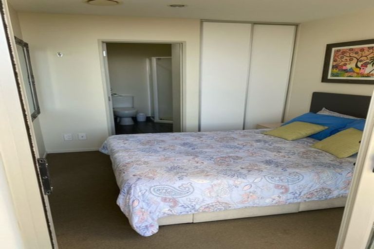 Photo of property in 1410/17 Osterley Way, Manukau, Auckland, 2104