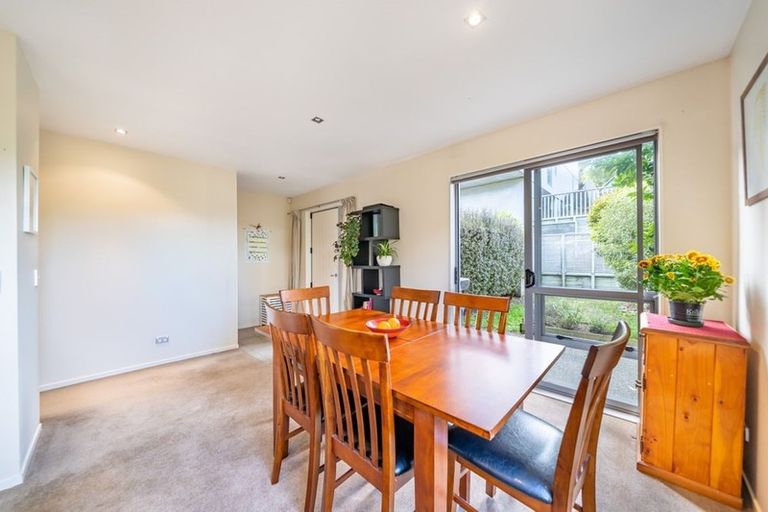 Photo of property in 8/114 Mitchell Street, Brooklyn, Wellington, 6021