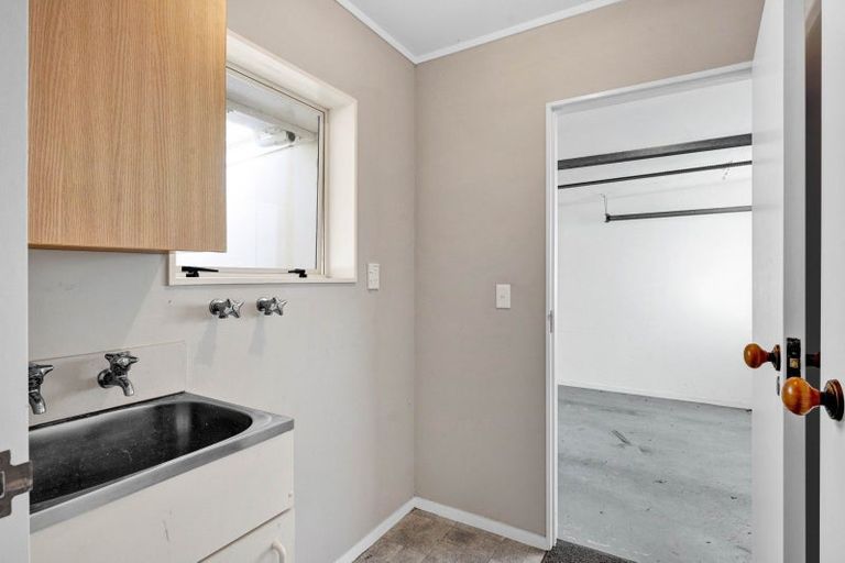 Photo of property in 2/59 Wallath Road, Westown, New Plymouth, 4310