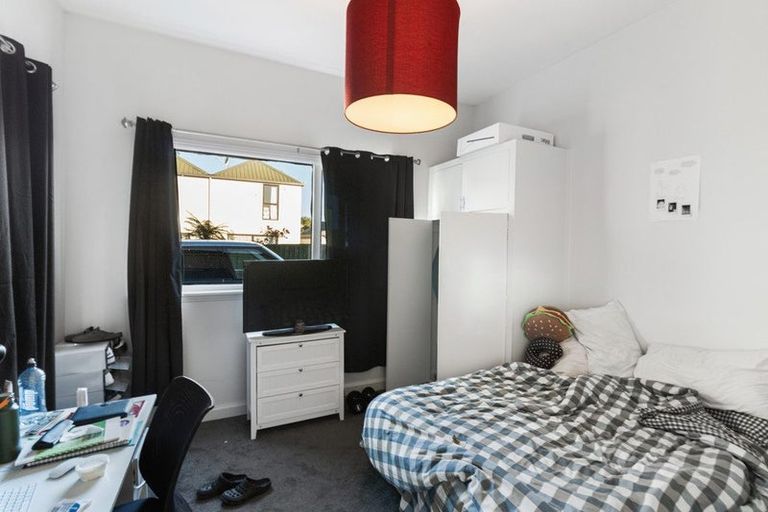 Photo of property in 92 Poulson Street, Addington, Christchurch, 8024