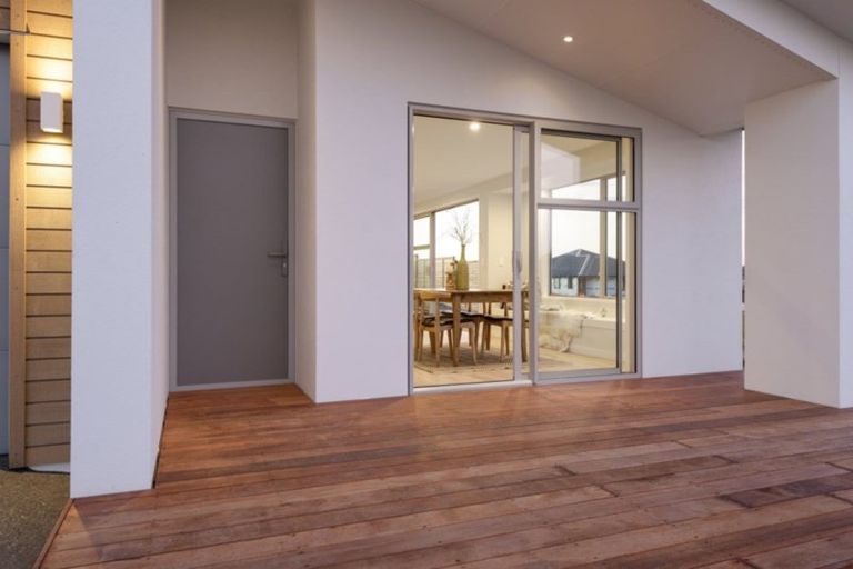 Photo of property in 15 Kiritiana Close, Pyes Pa, Tauranga, 3112