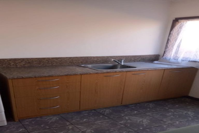 Photo of property in 1/141 Birkdale Road, Birkdale, Auckland, 0626