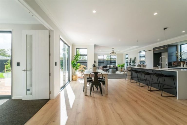 Photo of property in 36 Aidanfield Drive, Aidanfield, Christchurch, 8025