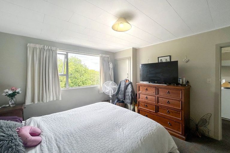 Photo of property in 681 Tay Street, Hawthorndale, Invercargill, 9810