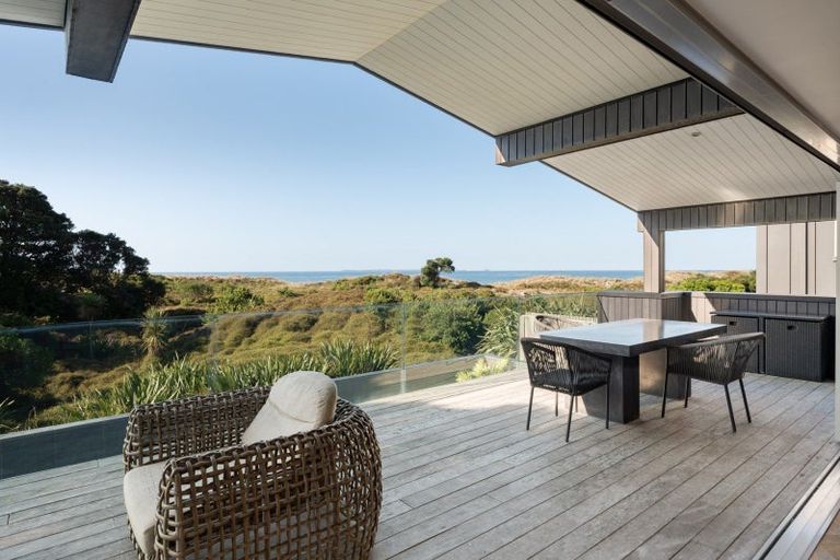 Photo of property in 307a Oceanbeach Road, Mount Maunganui, 3116