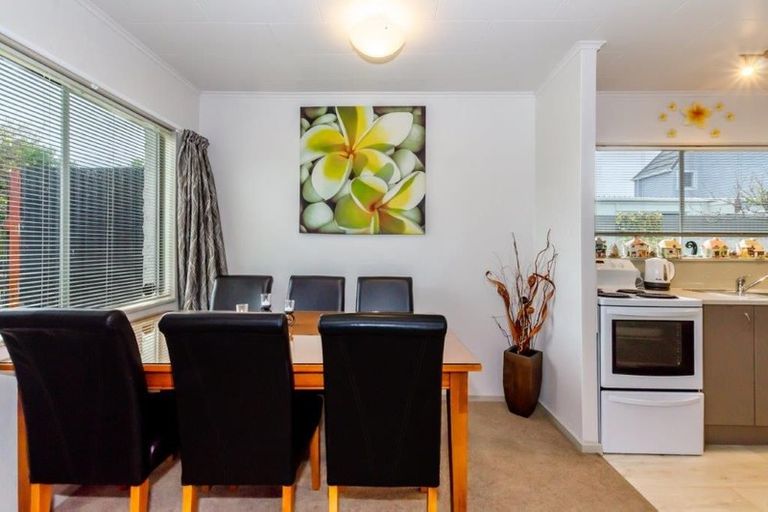 Photo of property in 22 Mahana Road, Paraparaumu Beach, Paraparaumu, 5032