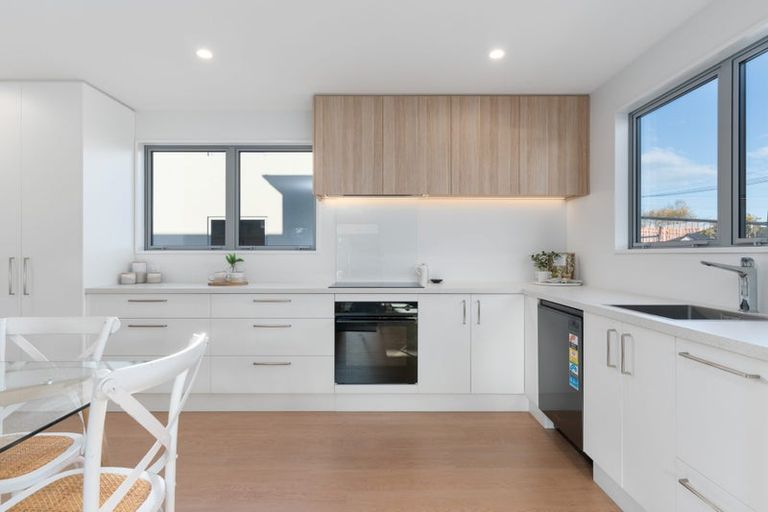 Photo of property in 1/40 Vagues Road, Northcote, Christchurch, 8052