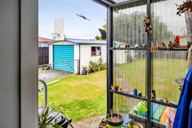 Photo of property in 99 Hathaway Street, Stratford, 4332