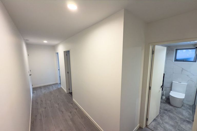 Photo of property in 70 Hughs Way, Flat Bush, Auckland, 2019