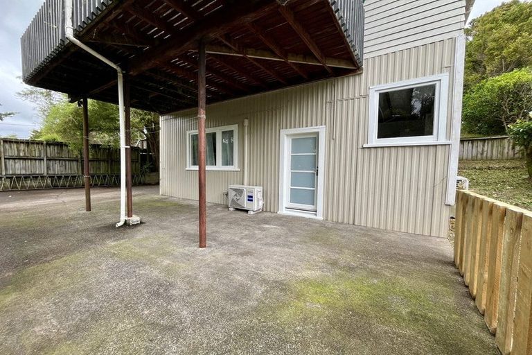 Photo of property in 157 Don Buck Road, Massey, Auckland, 0614
