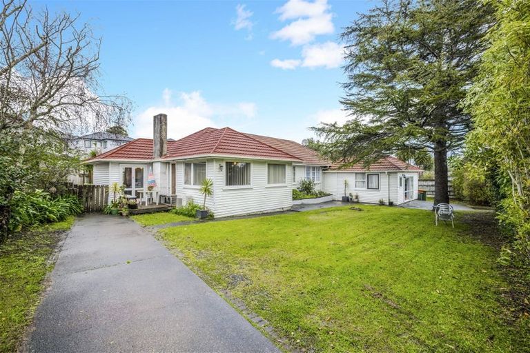 Photo of property in 8 Buller Crescent, Manurewa, Auckland, 2102