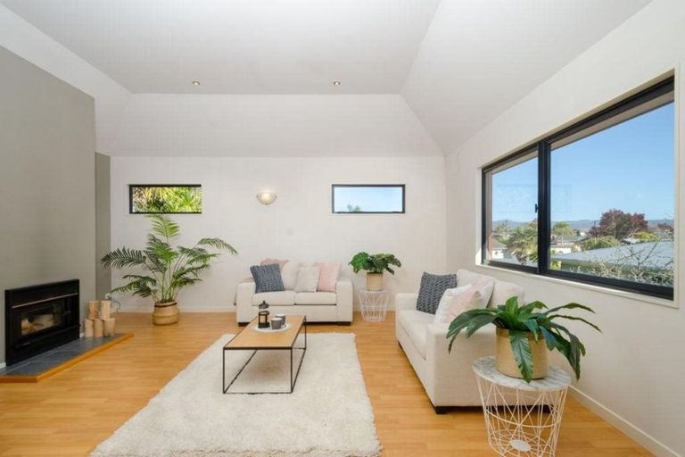 Photo of property in 77a Mcleod Road, Te Atatu South, Auckland, 0610