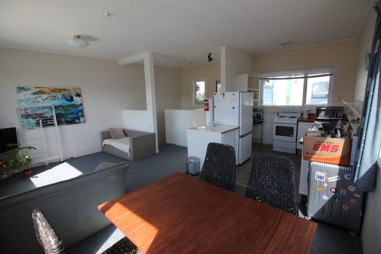 Photo of property in Carillion/the Knoll, 33 Thompson Street, Mount Cook, Wellington, 6011