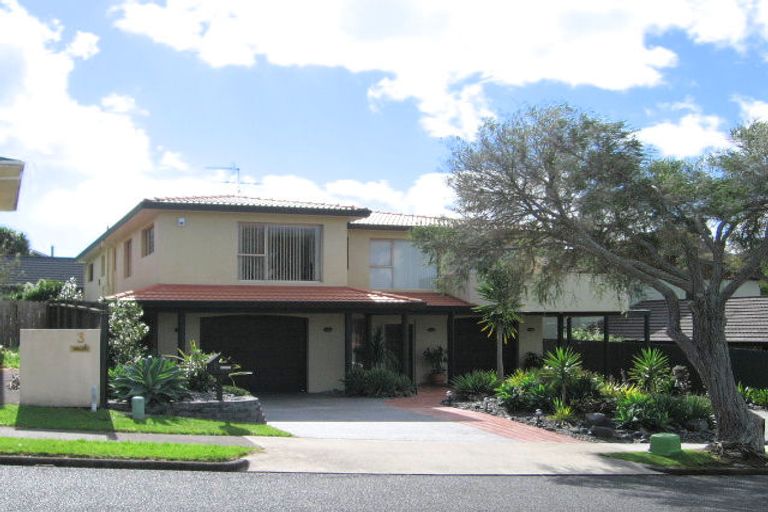 Photo of property in 5 Mccrystal Avenue, Bucklands Beach, Auckland, 2012