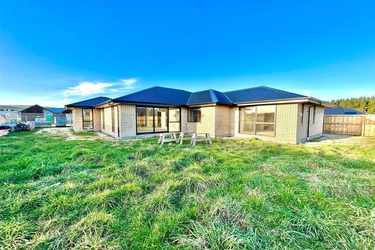 Photo of property in 52 Hilton Drive, Amberley, 7410