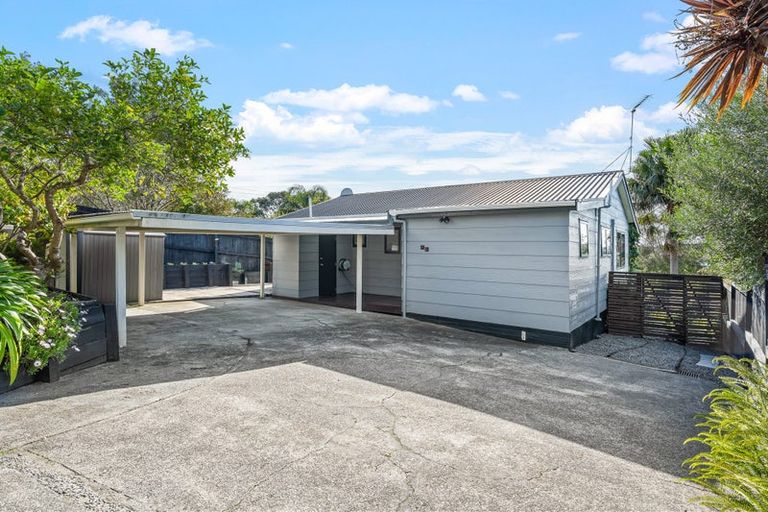 Photo of property in 5b Kauri Road, Stanmore Bay, Whangaparaoa, 0932