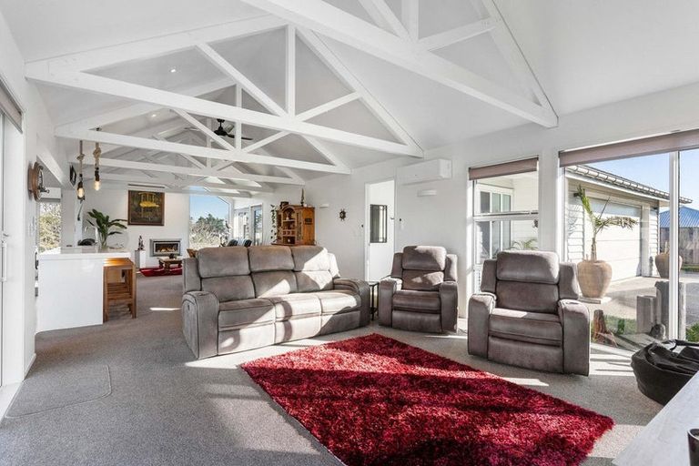 Photo of property in 38 Bunyan Road, Coastlands, Whakatane, 3120