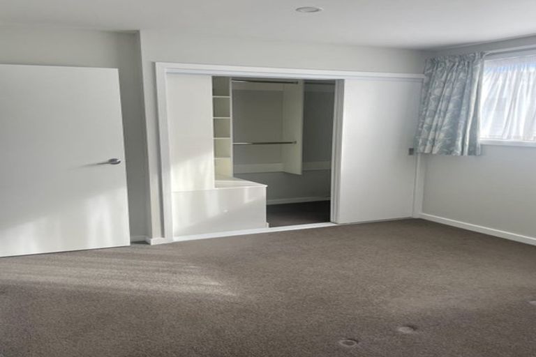 Photo of property in 60u2 Broderick Road, Johnsonville, Wellington, 6037